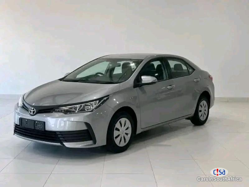Toyota Corolla Automatic 2017 - image 2