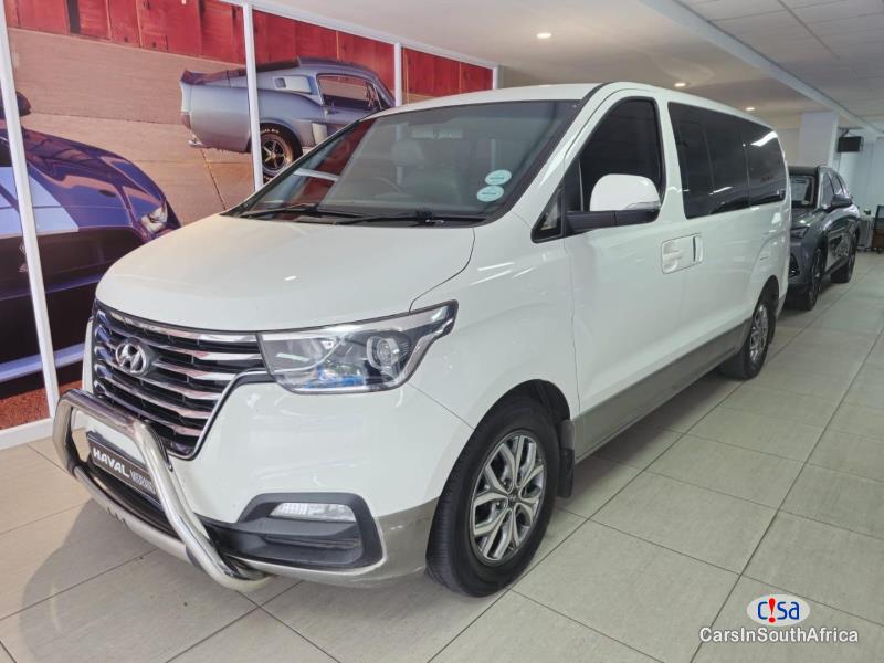 Hyundai H-1 2.5 Hyundai H1 CRDi Bus Call Or 4 0848069549 Automatic 2021 - image 2