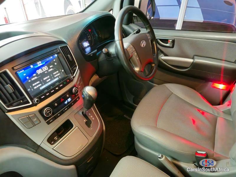 Hyundai H-1 2.5 Hyundai H1 CRDi Bus Call Or 4 0848069549 Automatic 2021 - image 5