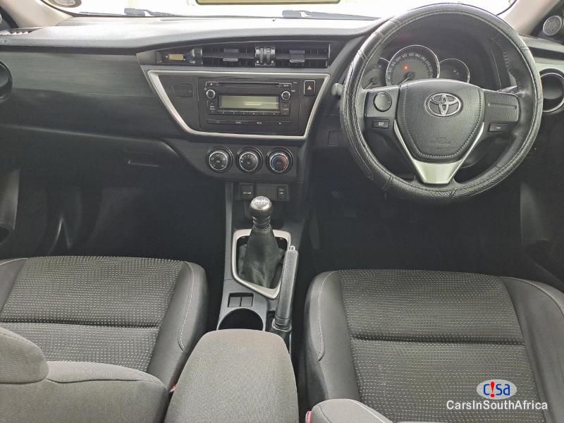 Toyota Auris 1.6 Xi Manual 2014 in South Africa