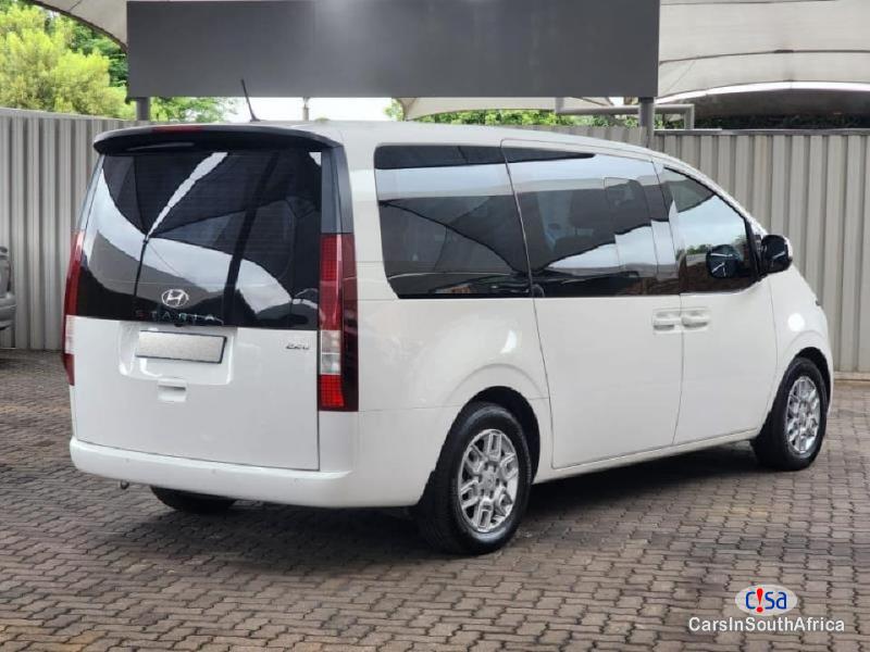 Hyundai Staria 2.2D Executive 9 Seater Automatic 2022
