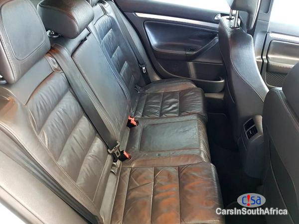 Volkswagen Golf Manual 2006 - image 11