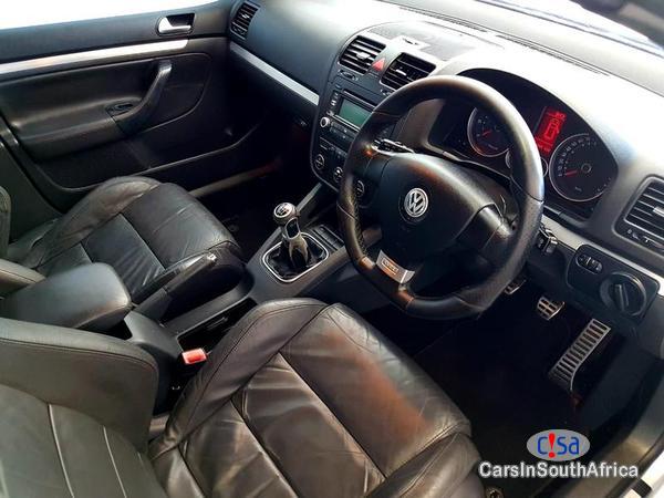 Volkswagen Golf Manual 2006 - image 9
