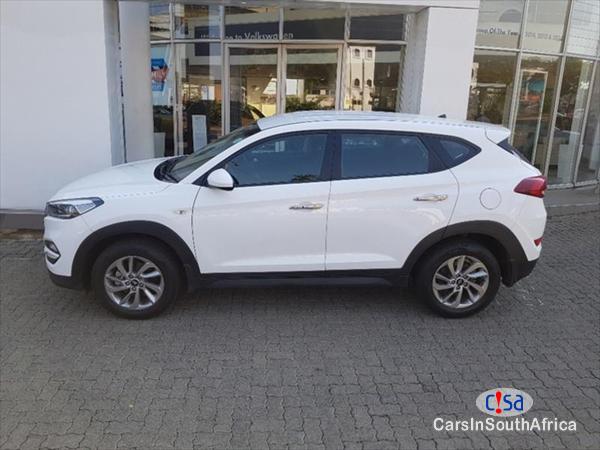 Hyundai Tucson Automatic 2016 - image 2