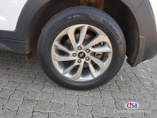 Hyundai Tucson Automatic 2016 - image 8