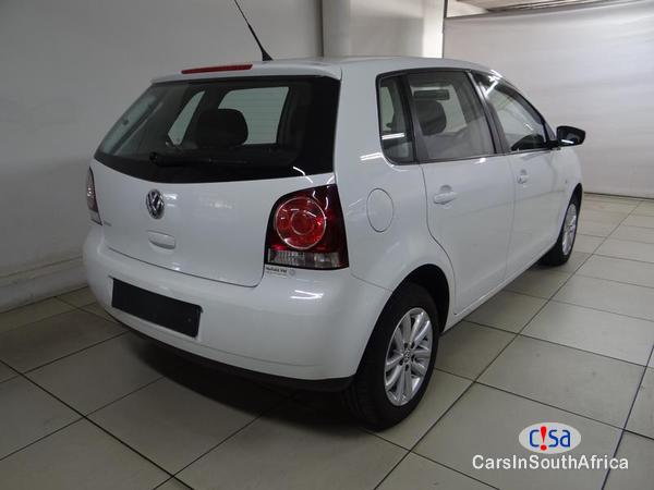 Volkswagen Polo 1.4 Manual 2015 - image 5