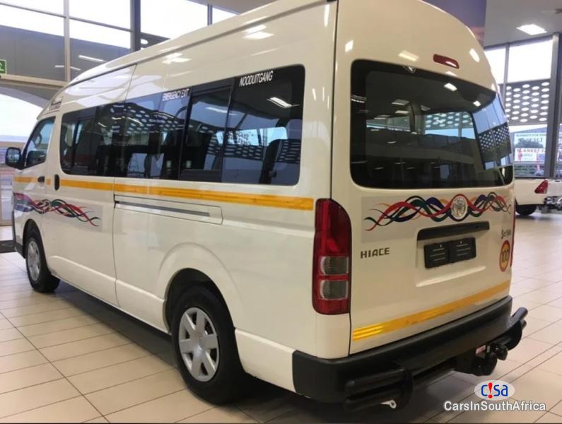 Toyota Quantum 2.5 D.4D Sesfikile 16-Seat Call Or WhatsApp 0683466875 Manual 2020