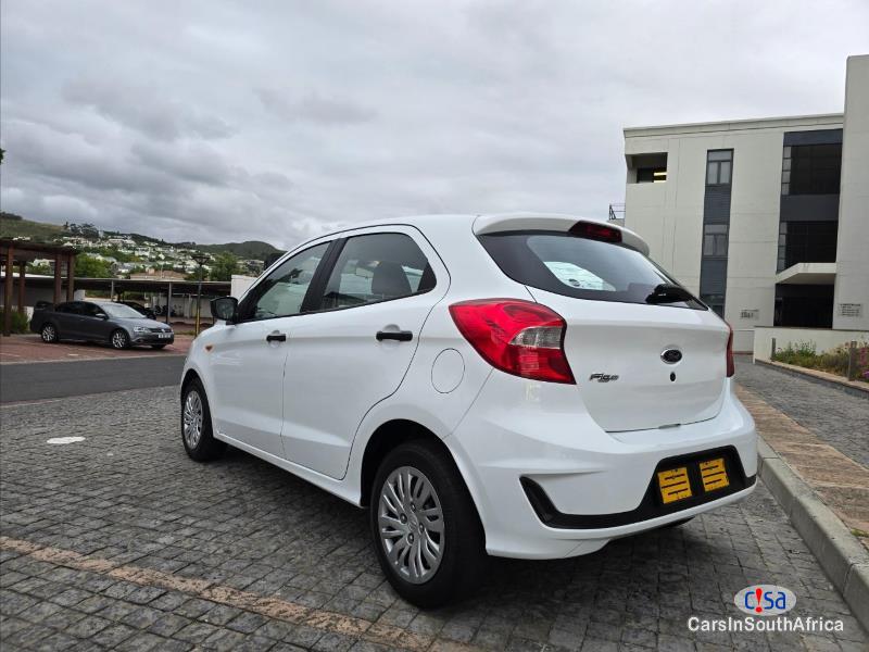 Ford Figo 1.5 /call Whatsapp 068 346 6875 Manual 2018 - image 2