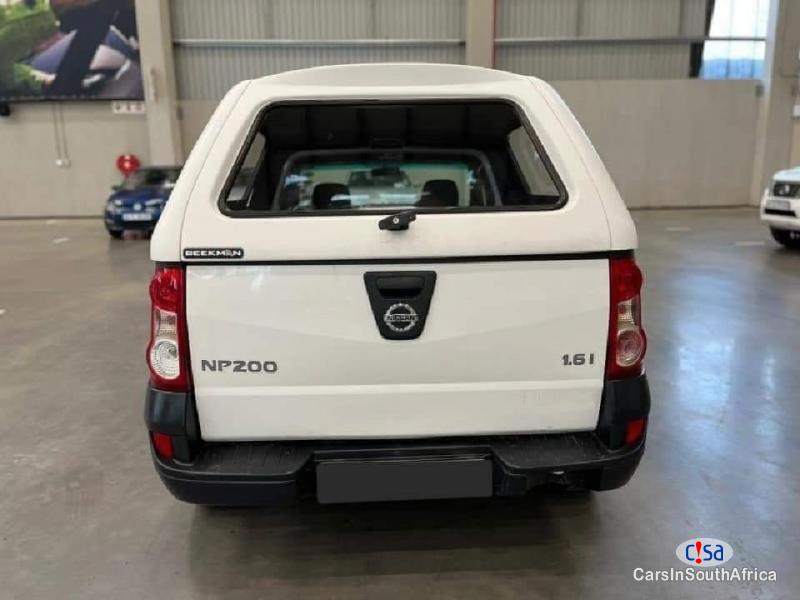 Nissan NP200 2016 Nissan Np 200 1.6 Manual 0698183175 Manual 2016