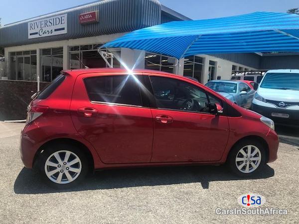 Picture of Toyota Yaris Manual 2013