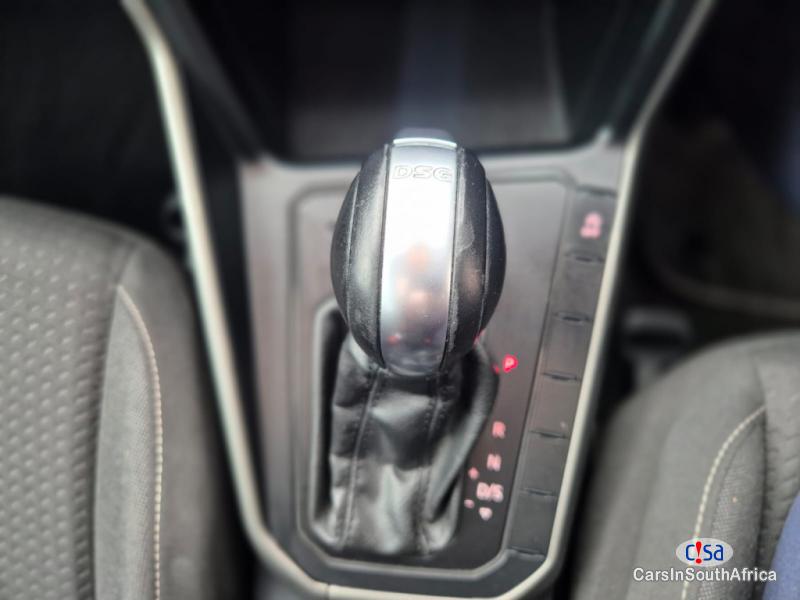 Volkswagen Polo 1.0Tsi Comfortline Automatic Call:0691808200 Automatic 2018 - image 10
