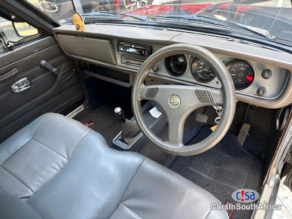 Nissan 1400 5-spd Manual 2009