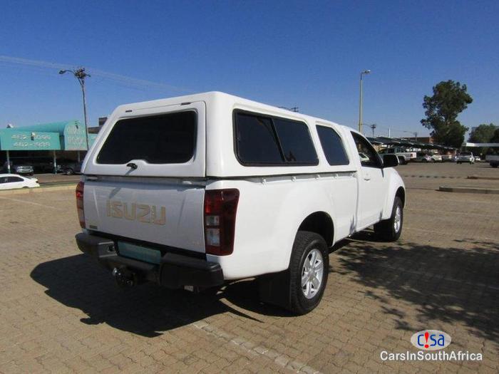 Isuzu KB280 Manual 2013 in South Africa