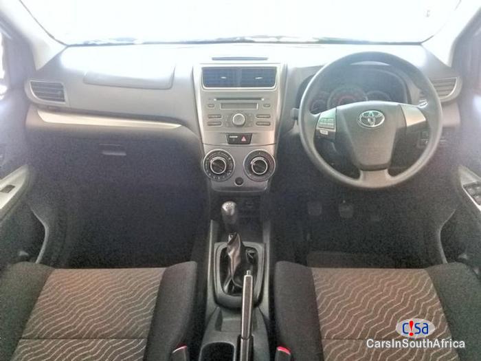 Toyota Avanza Manual 2017 - image 3