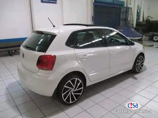 Volkswagen Polo 1.2 Manual 2016 - image 2