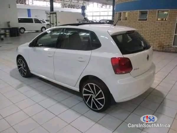 Volkswagen Polo 1.2 Manual 2016 - image 3