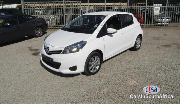 Toyota Yaris Manual 2015