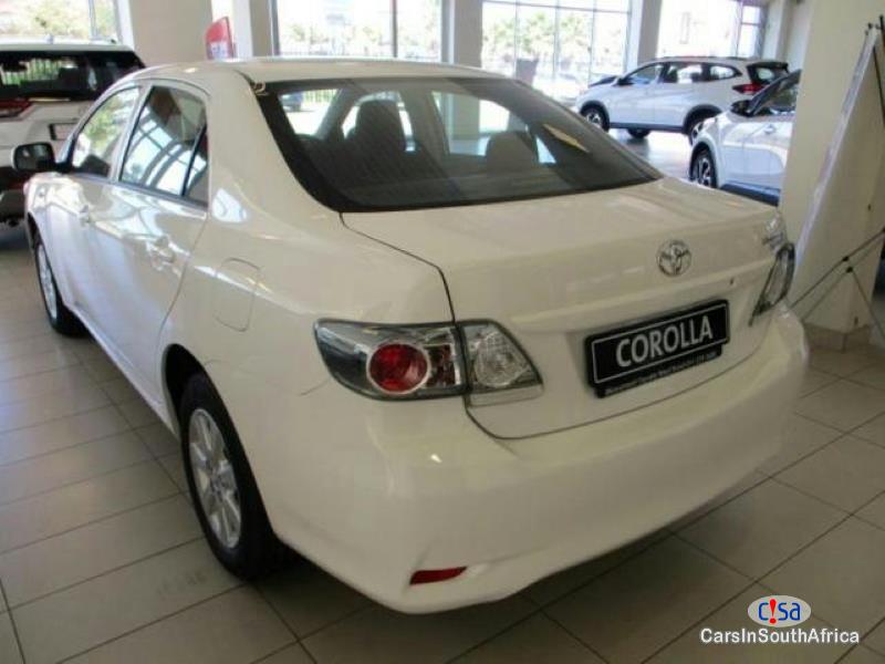 Toyota Corolla 1.5 Manual 2016 - image 3
