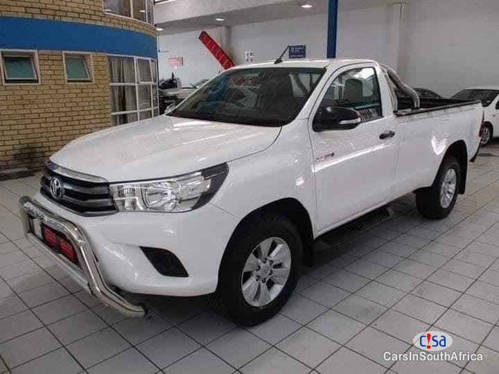Toyota Hilux Toyota Hilux 2.4 GD-6 Single Cab Manual 2019 - image 3