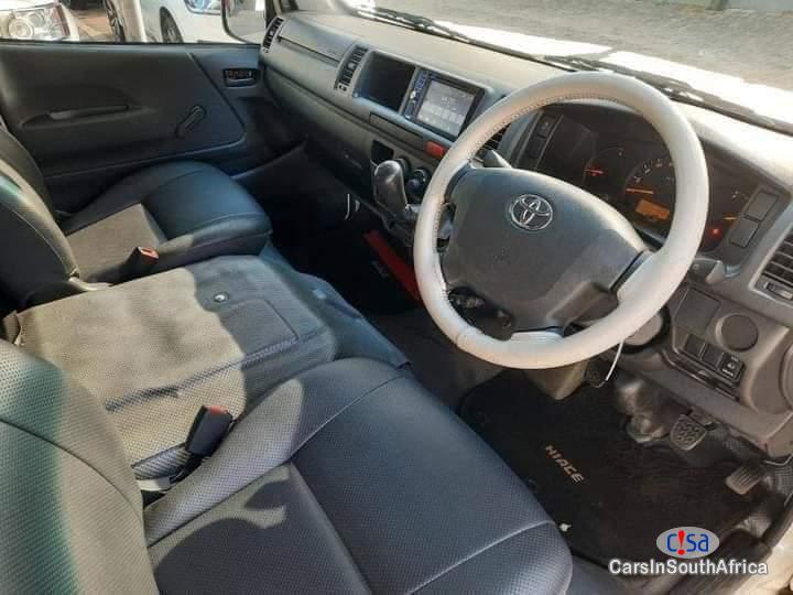 Toyota Quantum 2.5 Sesifikile 16 Seats 0658281312 Manual 2019 - image 2