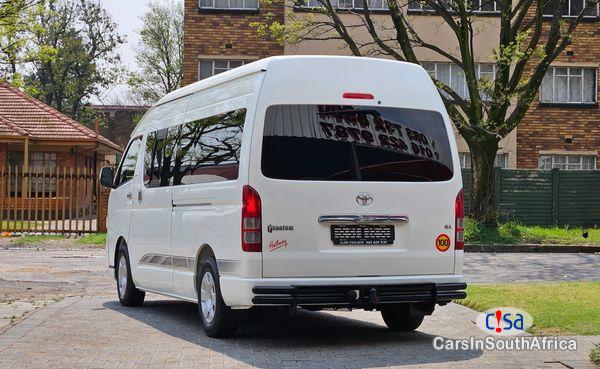 Toyota Quantum 2.5 D4-D GL Manual 2013