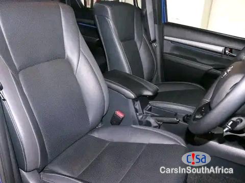 Toyota Hilux Call/ WhatsApp.073 104 3715 Toyota Hilux 2.8 GD-6 For Sale Automatic 2023 - image 7