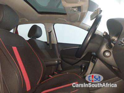 Volkswagen Polo 1.2 Manual 2018 - image 4
