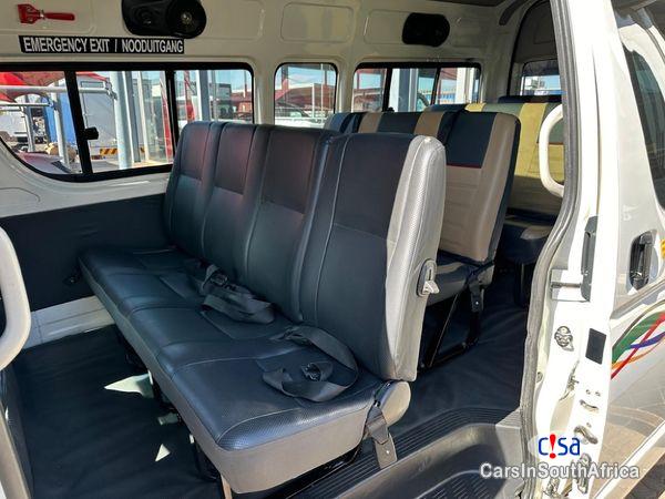 Toyota Quantum 2.5 D-4D Sesfikile 16-Seat Manual 2022 in South Africa