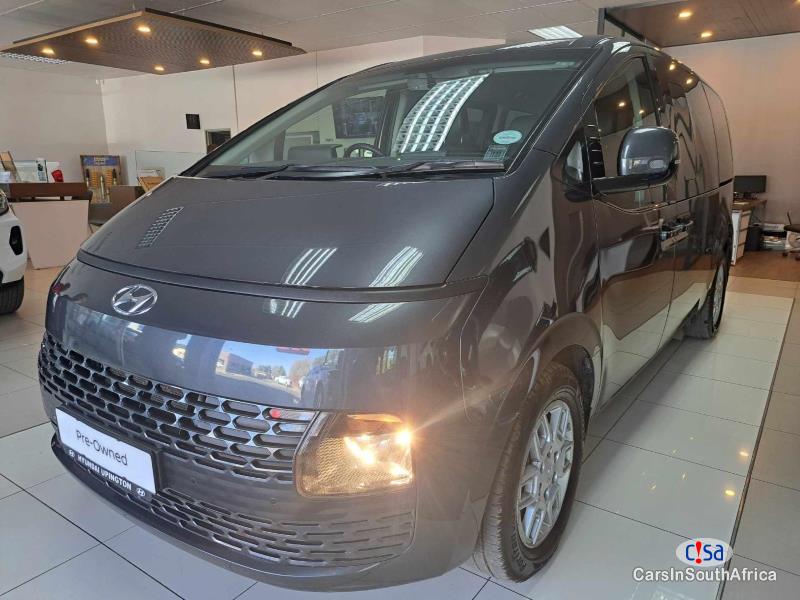 Hyundai 2.2D EXECUTIVE 9 SEATS {0817687830 Automatic 2022