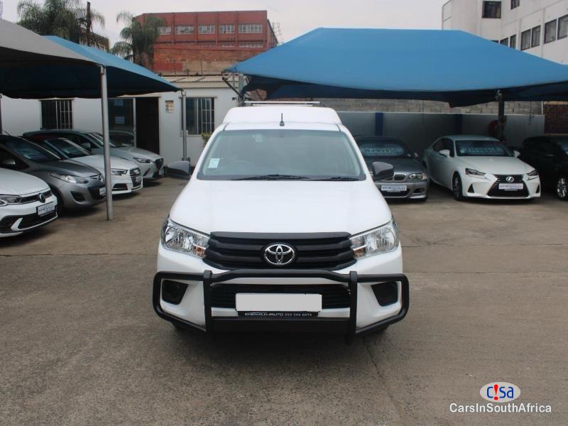 Toyota Hilux 2.0L { 0817687830 } Manual 2018 in Northern Cape