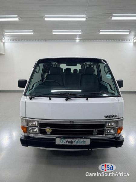 Toyota HiAce 2.2 Manual 2005