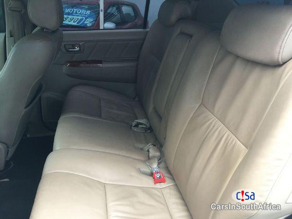 Toyota Fortuner 3.0 Manual 2014 - image 5