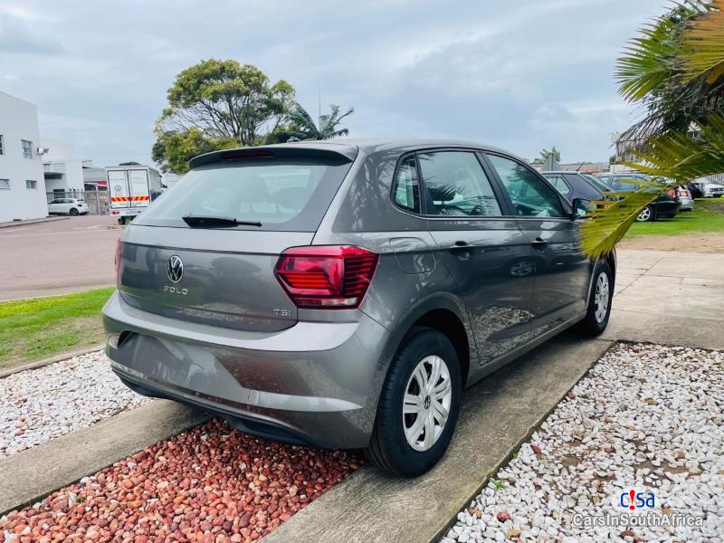 Volkswagen Polo 1.0 Automatic 2021 - image 3