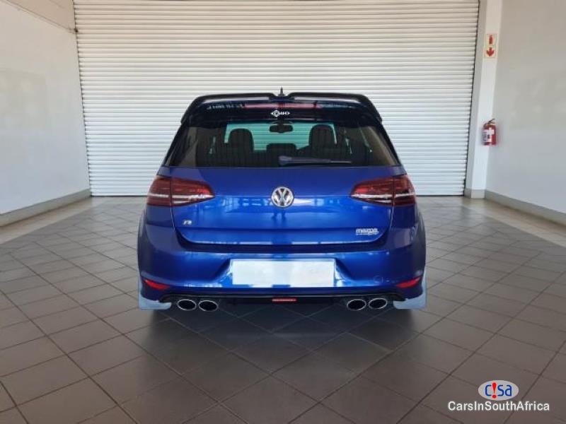 Volkswagen Golf 2.0 Automatic 2017 - image 2