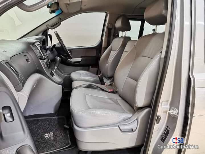 Hyundai H-1 2017 Hyundai H-1 2.5CRDi Bus 7 Seats 0734702887 Automatic 2017