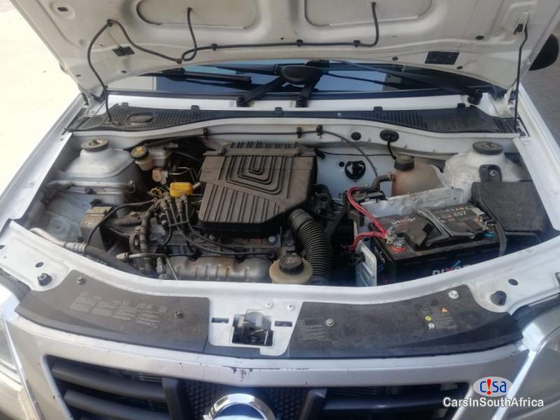 Nissan NP200 1.6 16v S Manual 2015 - image 9