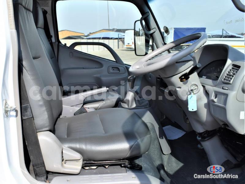 Toyota Other 3.4. 0783349415 Manual 2009 in South Africa - image