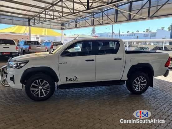 Toyota Hilux 2.8GD Manual 2020 - image 2