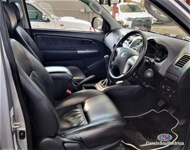Toyota Runx 3.0D Manual 2014 - image 4
