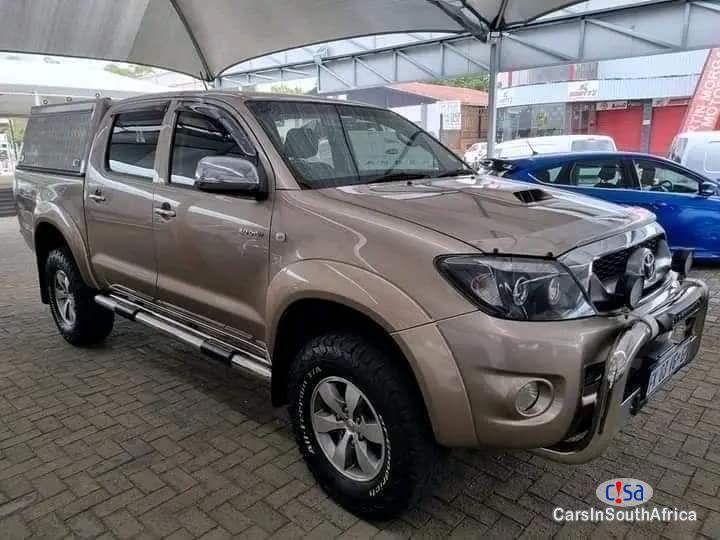 Picture of Toyota Hilux 3.0D Automatic 2010