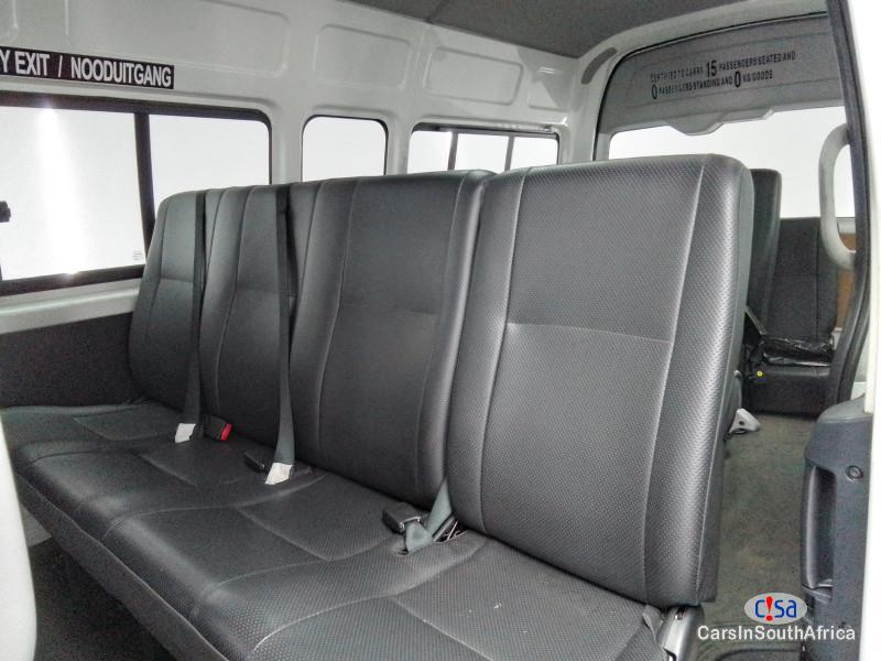 Toyota HiAce HiAce 2.5D-4D Ses´fikile 16s( 0684957752 Manual 2021 in South Africa