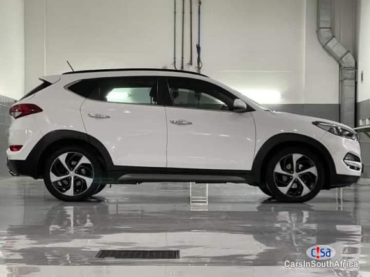 Hyundai Tucson 2.0 Automatic 2018 - image 3