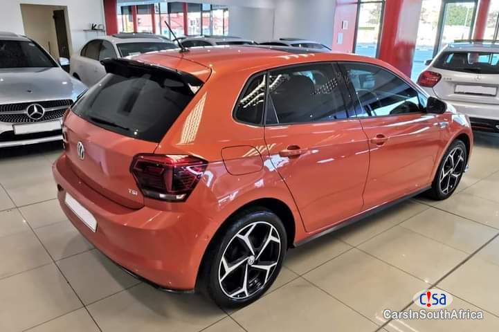Volkswagen Polo 1.2 Automatic 2019 - image 2