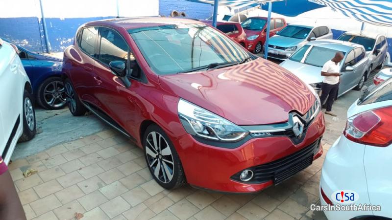 Pictures of Renault Clio Manual 2013