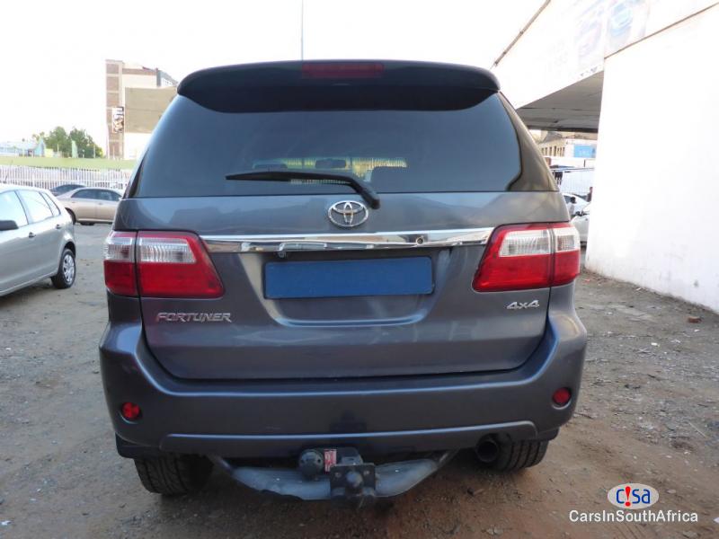 Toyota Fortuner Manual 2011 in South Africa