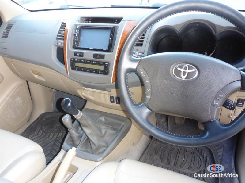 Toyota Fortuner Manual 2011 in Limpopo - image