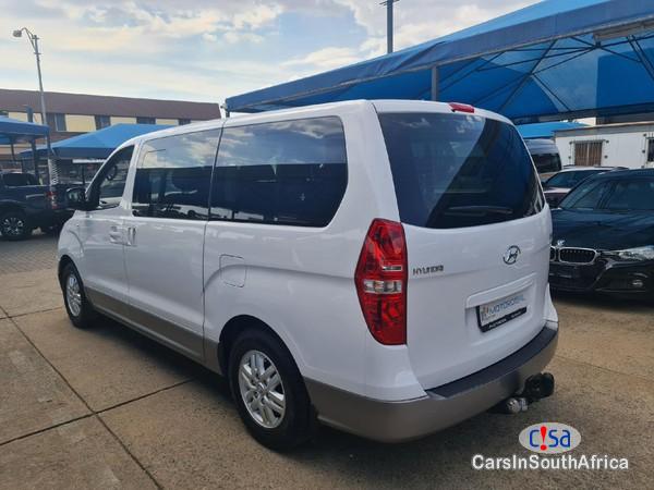 Hyundai H-1 2.4 CVVT Executive Manual 2019 - image 2