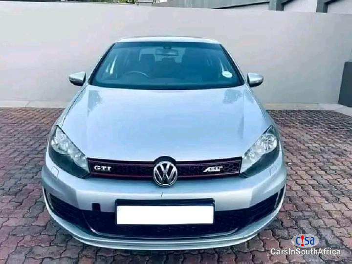 Pictures of Volkswagen Golf 1.4 Automatic 2011
