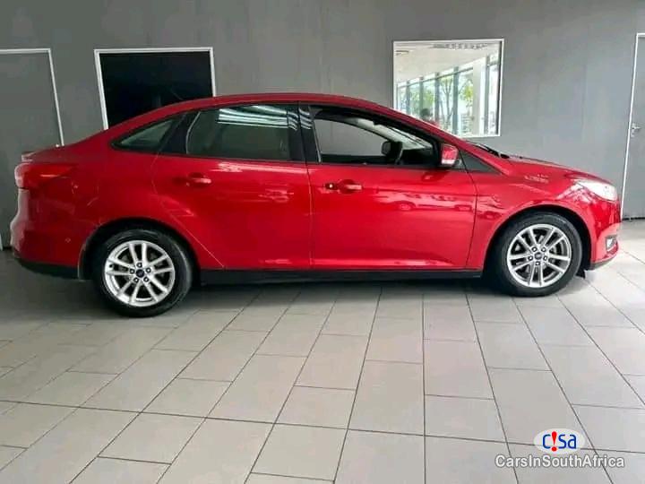 Ford Focus 1.5 Automatic 2015 - image 4