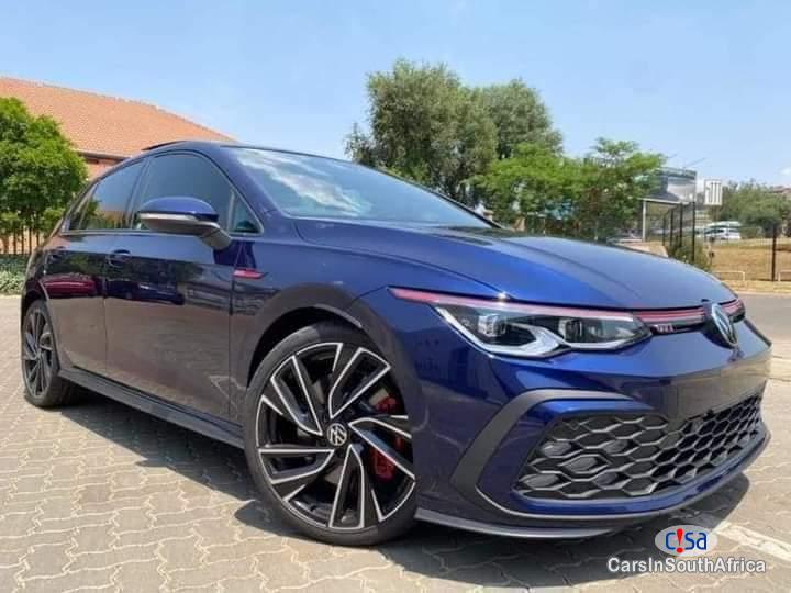 Pictures of Volkswagen Polo 1.6 Automatic 2018